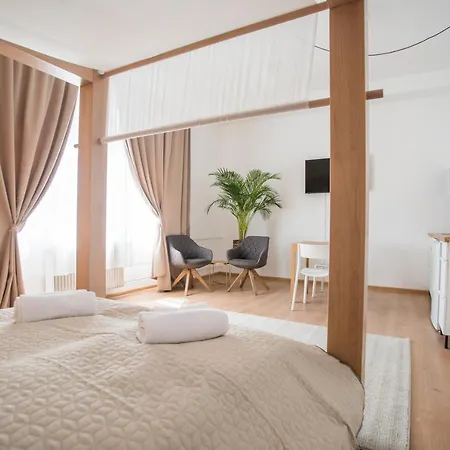 Branecky Casa de hóspedes 3*